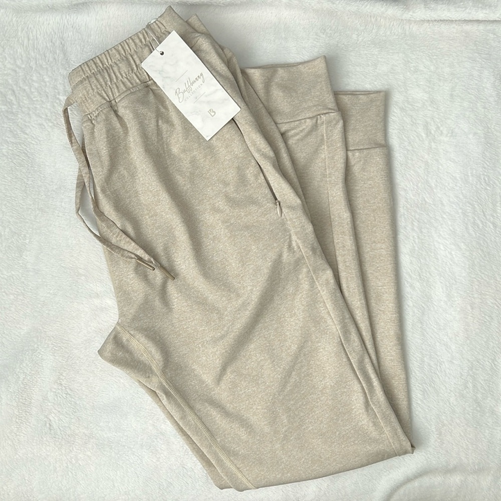 NWT Buff Bunny pants